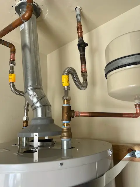 Water heater installation and plumbing repair in Bruceville